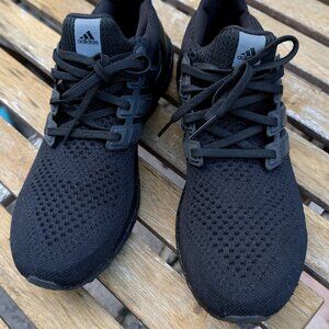 adidas Men's Ultraboost 1.0 Running Shoe size 11